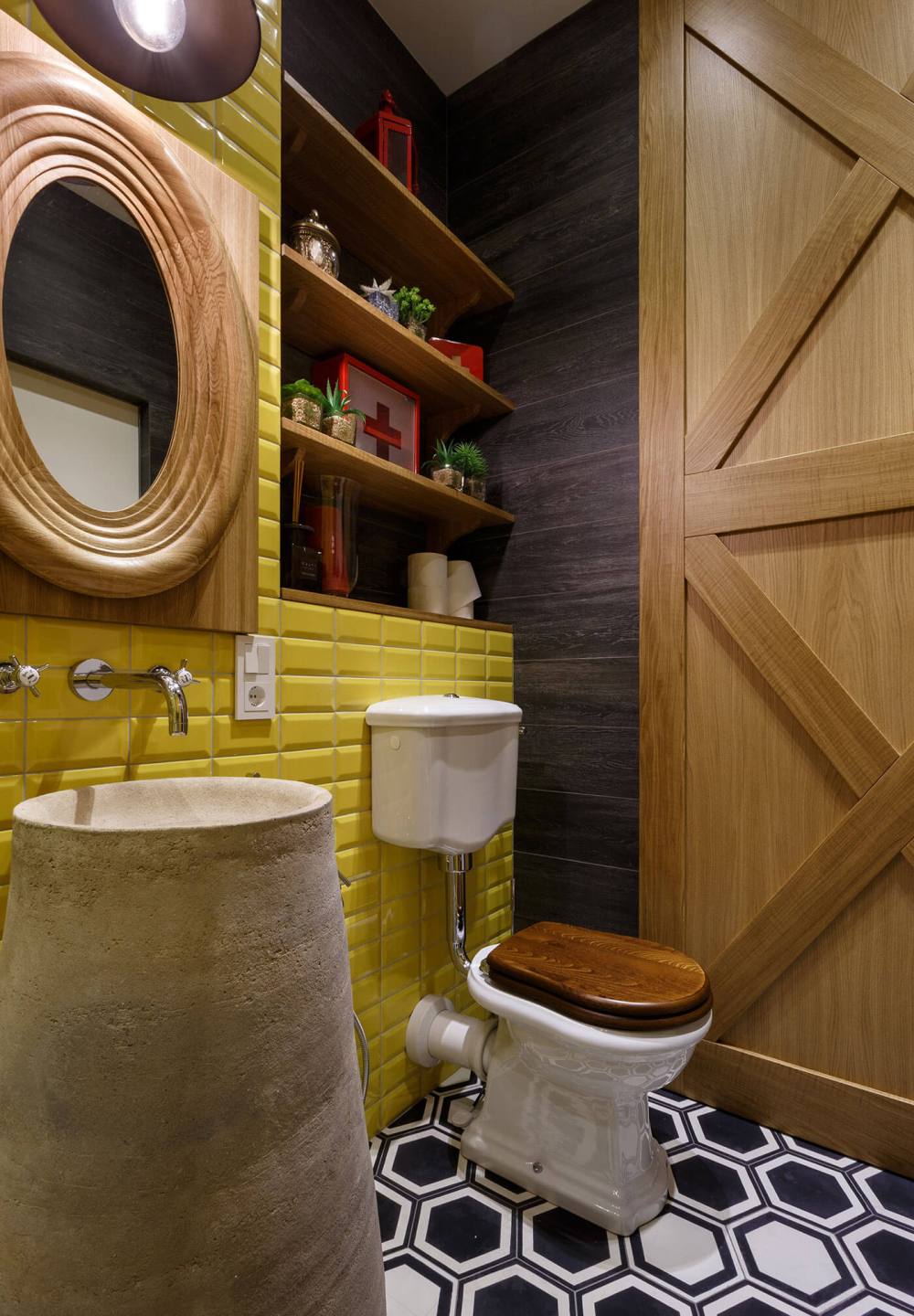 Barn-door-and-yellow