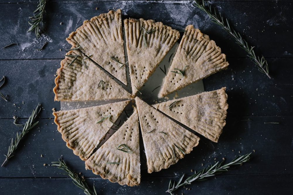 RosemaryShortbread_Sliced