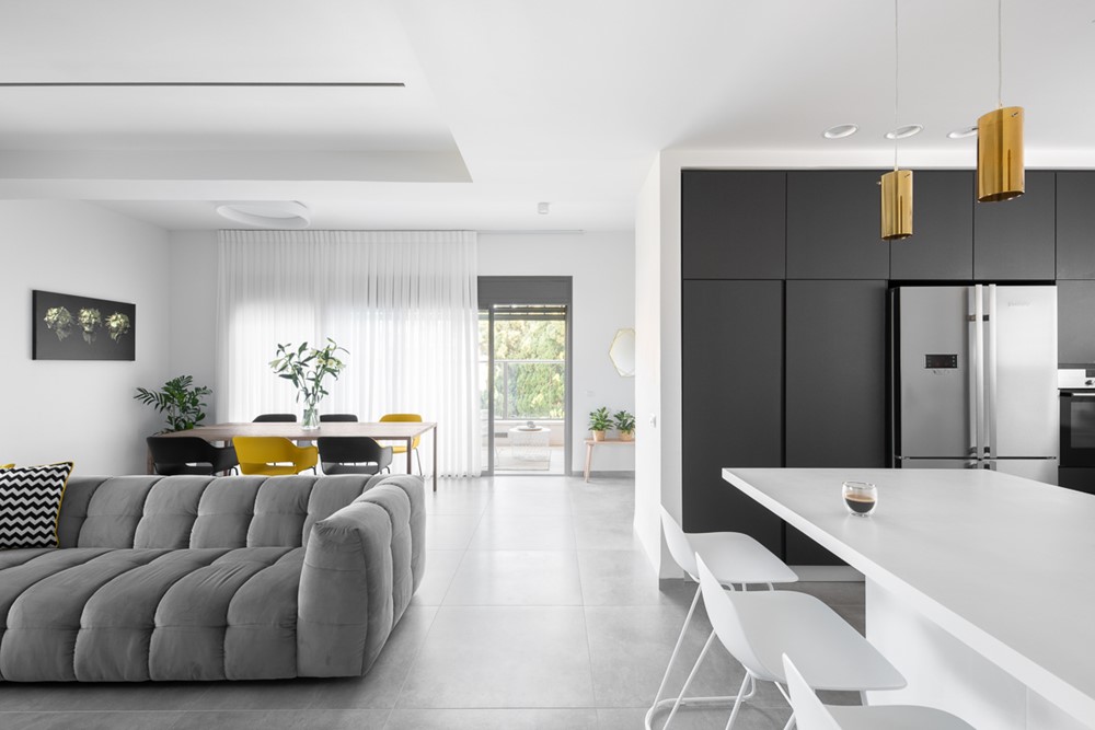 Apartment-in-mount-Carmel-by-Inbar-Menaged-03